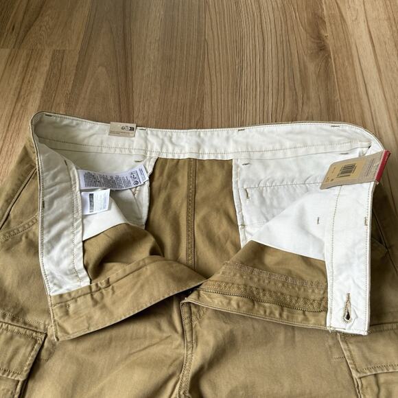 Levis Cargo Pants Relaxed Fit Ace Cargo Pants Beige 33x32 - Picture 2 of 7